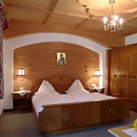 Szálloda Landgut Zapfenhof Zellbergeben